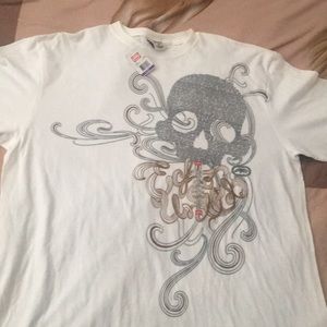 This is a basic t shirt soft material super nice..